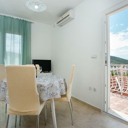 Apartman Paula 1 Apartment Vinisce ภายนอก รูปภาพ