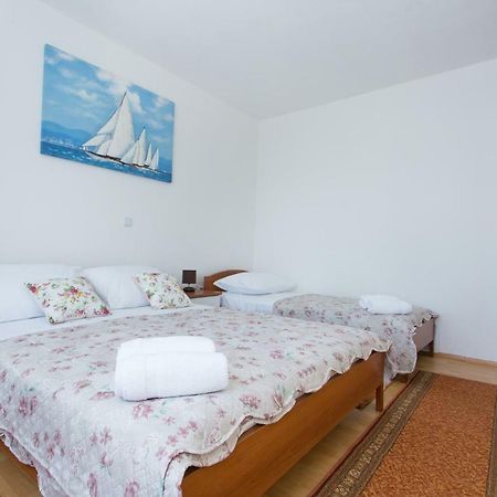 Apartman Paula 1 Apartment Vinisce ภายนอก รูปภาพ
