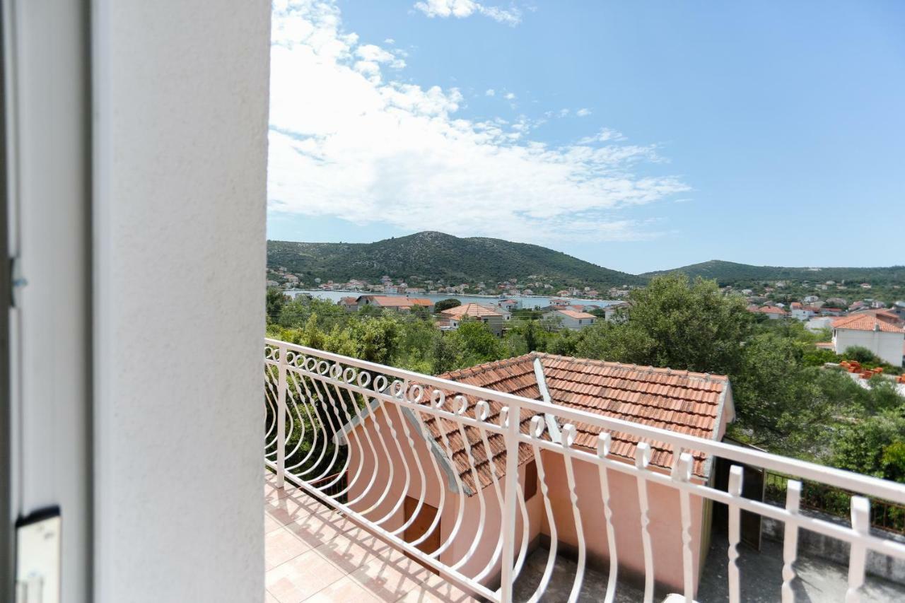 Apartman Paula 1 Apartment Vinisce ภายนอก รูปภาพ